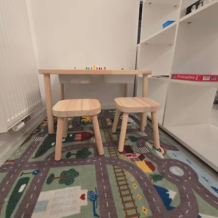 Like Home, Coffee Or Tea & Parking Free Lägenhet Bratislava