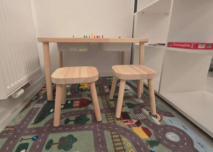 Like Home, Coffee Or Tea & Parking Free شقة براتسيلافا