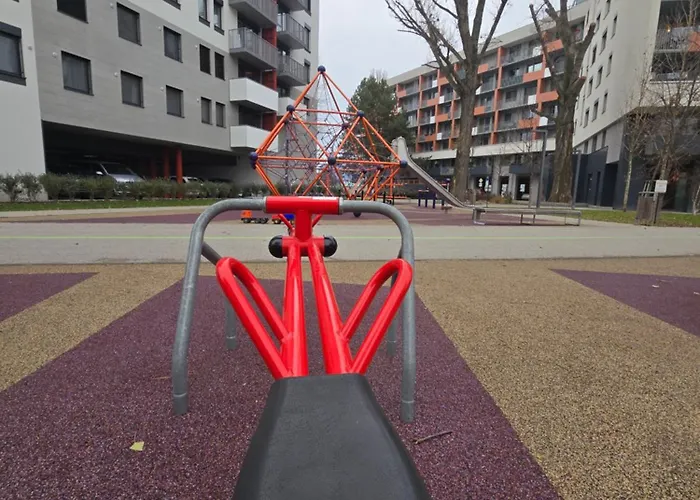 Like Home, Coffee Or Tea & Parking Free Bratislava